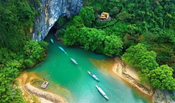 3D2N QUANG BINH - VUNG CHUA - PHONG NHA - SAND DUNES TOUR from Hanoi - Image 2