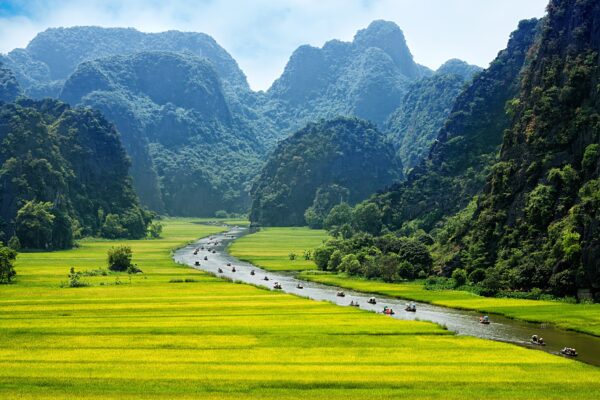 Tuyet Tinh Coc – Tam Coc – Mua Cave in Ninh Binh (Day Trip from Hanoi) - Image 3