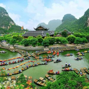 Bai Dinh Pagoda - Trang An EcoTourism (Day Trip from Hanoi)