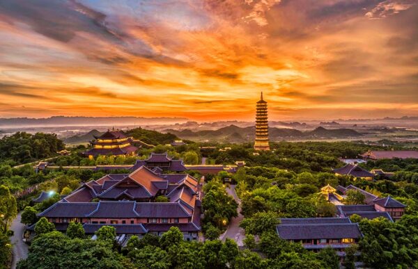 Bai Dinh Pagoda - Trang An EcoTourism (Day Trip from Hanoi) - Image 8
