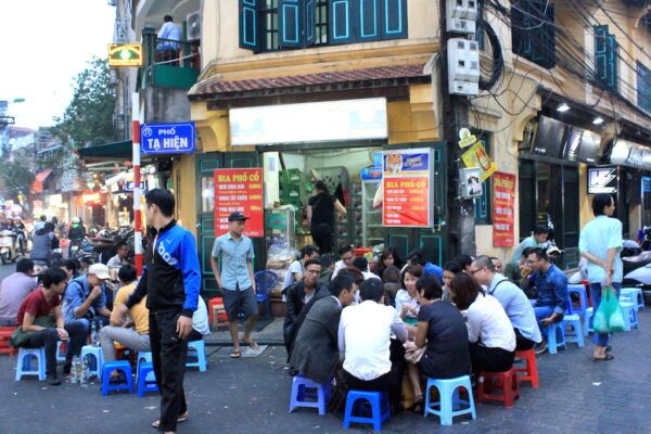 Hanoi Street Food Tour (English Guide) - Image 3