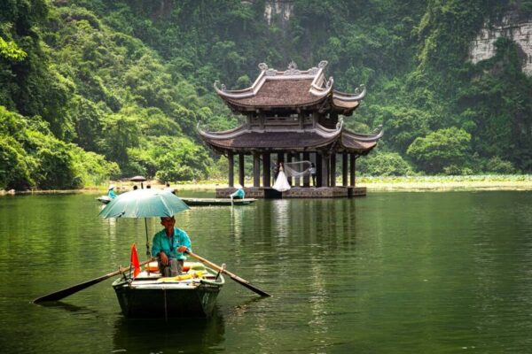 Bai Dinh Pagoda - Trang An EcoTourism (Day Trip from Hanoi) - Image 2