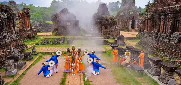 Marble Mountain & Hoi An Ancient town Day Tour from Da Nang - Image 5