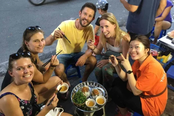 Hanoi Street Food Tour (English Guide) - Image 6